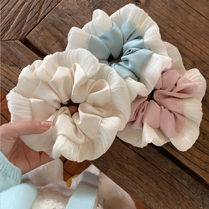 Grand Chouchou à Volants Style Balletcore en Tissu Satin Élastique à Cheveux Élégant Plissé pour Femmes Filles Accessoires