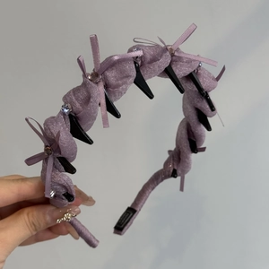 Cerchietto in rete plissettata viola con fiocco di strass e clip per capelli integrate