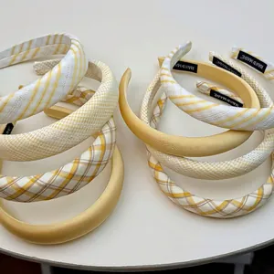 Lot de chouchous faits main en satin et carreaux jaunes pour coiffure queue de cheval