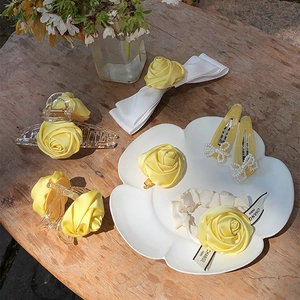 Handmade 3D Rose Flower Hair Clip Elegant Satin Fabric Hair Claw Scrunchie Sweet Floral Hairpin Women Daily Accessories