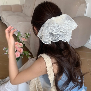 Elegante elastico per capelli grande in pizzo bianco a doppio strato per donna