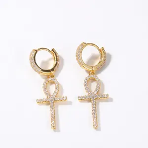 Boucles d'Oreilles Pendantes Croix d'Ankh Iced Out Hip Hop pour Hommes Femmes Cuivre Zirconia Pavé Bijoux Clé de Vie Égyptienne Punk
