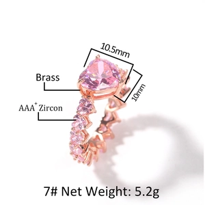 Bague élégante en laiton plaqué or rose avec zircon rose AAA+ en forme de coeur