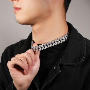 Silberne 16mm Iced Out Gliederkette mit funkelnden Kristallen für den Hiphop-Style