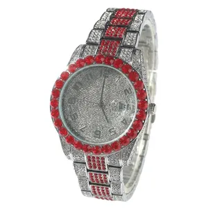 Montre à Quartz Iced Out de Luxe Avec Bracelet en Acier Inoxydable Strass Rouge Blanc Étanche Calendrier Cadran Rond