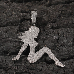 Hip-Hop Silberanhänger mit weiblicher Silhouette und funkelnden Pavé Kristallen für Damen