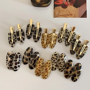 Retro Leopard Print Seamless Oval Hair Clips Fashion Animal Pattern Resin Hairpins For Women Makeup Styling Accessories