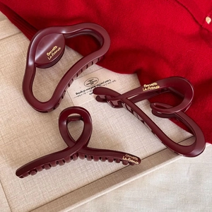 Three-piece matte wine red hair claw clip set with cloud and heart shapes
