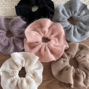Grands Chouchous Style Coréen Tricotés Sensation Mohair Doux Chouchous en Peluche Couleur Unie Accessoires Cheveux Élastiques