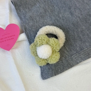 Élastique à cheveux fleur en peluche verte et blanche pour femme avec chouchou doux