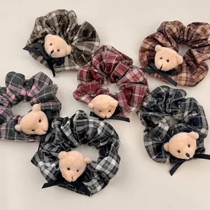 Set di 6 elastici per capelli in tessuto scozzese con orsetto di peluche e fiocchi neri