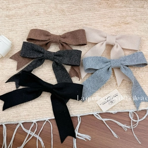 Pince à Cheveux Nœud en Tissu Fait Main Doux pour Femmes Élégante Pince à Ressort Papillon à Long Ruban Style Coréen