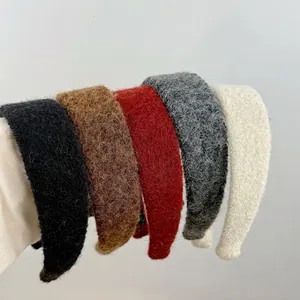 Bandeaux en laine d'agneau pelucheuse en cinq couleurs vintage pour coiffure d'hiver