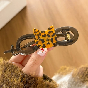 Leopard print cat head hair clip with dark grey translucent double ring twist design