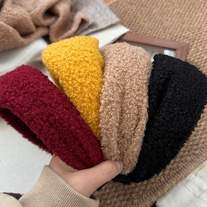 Serre-têtes d'hiver en laine d'agneau multicolores pour un look de coiffure douillet