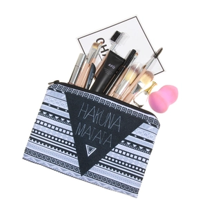 Trousse de maquillage Hakuna Matata à imprimé 3D ethnique avec motifs géométriques pour femme