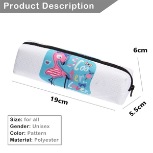 Polyester makeup bag with pink flamingo print and dimensions 19cm x 6cm x 5.5cm