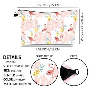 Polyester makeup bag with bird and pineapple print featuring dimensions 22x13.5cm