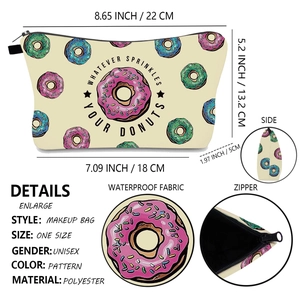 Detailansicht der Kosmetiktasche mit Donut-Muster, Maßen und Innenraumgestaltung