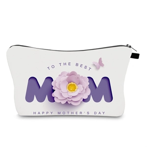 Détail de la trousse de toilette imperméable Best Mom avec motif floral 3D pour la Fête