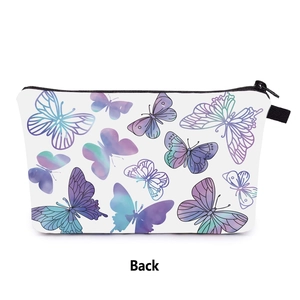Vue arrière de la trousse de maquillage blanche avec des motifs de papillons violets