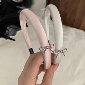 Sweet Satin Padded Headband For Women With Alloy Silver Bow Elegant Solid Color Hair Band Daily Hair Accessories