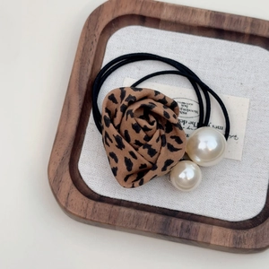 Elegant vintage leopard print fabric rose hair tie with white imitation pearl accents