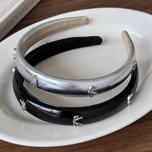 Lot de serre-têtes chic en cuir PU argent métallisé et noir laqué avec nœuds fins