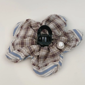Vintage preppy style plaid floral hair claw clip with pearl center and fringe design