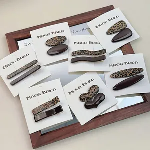 Retro leopard and brown hair clip set on display card with seven stylish hairpins