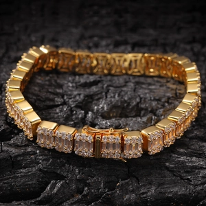 Luxurious gold-plated iced out chain bracelet with square cubic zirconia and pave stones