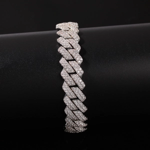 Bracelet gourmette cubaine argenté avec micro-pavage de zircons cubiques style hip hop