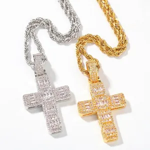 Collier Pendentif Croix Hip Hop Iced Out Chaîne Torsadée en Acier Inoxydable Plaqué Or Argent Zircone Bijoux de Mode Unisexe