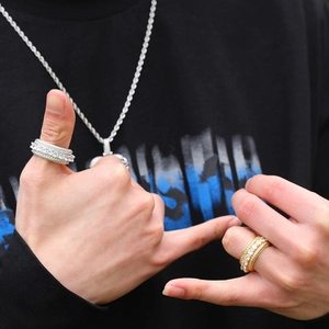 Anelli rotanti hip hop a più strati in oro e argento con pavé di zirconi