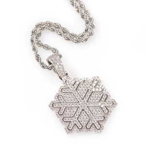Collana di lusso con ciondolo a fiocco di neve in zirconi e catena a fune per uomo