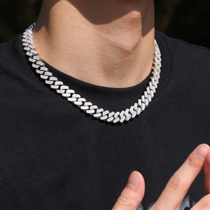 Chaîne cubaine 12mm argentée luxueuse avec strass brillants pour homme style hip hop