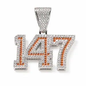 Λεπτομέρεια hip hop μενταγιόν 147 με λευκά και πορτοκαλί κυβικά ζιργκόν πέτρες