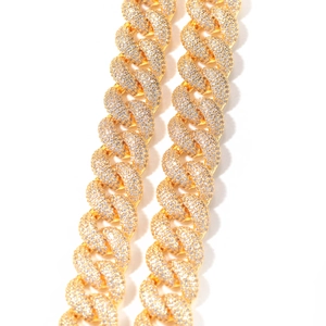 Detailansicht der 14mm Hip-Hop-Panzerkette mit Goldfinish und Pavé-gefassten Zirkonia