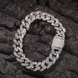 Hip-Hop-Silber-Cuban-Gliederkette mit quadratischen Diamanten und gepflastertem Verschluss