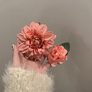 Pink camellia floral hair claw clip for women's elegant vacation hairstyle accessory