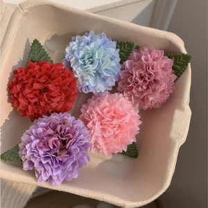 Barrette à Cheveux Douce Style Français Forme Chrysanthème Ping Pong pour Femme Vacances Pince Latérale Florale en Tissu