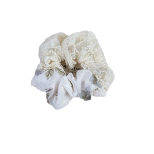 Lace floral scrunchie with detachable bow ribbon for French minimalist hair styling