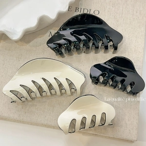 Ensemble de pinces à cheveux classiques en acétate noir et blanc crème pour coiffure élégante
