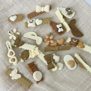 Set de barrettes à cheveux café Maillard avec nœuds, ours et motifs floraux