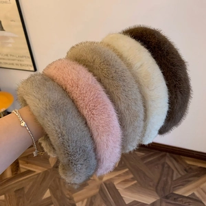 Women Plush Headband Soft Faux Fur Thick Wide Hair Band For Winter Autumn Warm Hair Accessories Korean Style Solid Color Headwear
