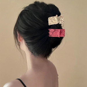 Pinces à cheveux rétro françaises mates en crème et rose avec motifs marbrés