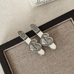 Barrettes à cheveux en métal brossé argenté avec pendentif cœur et motif sourire