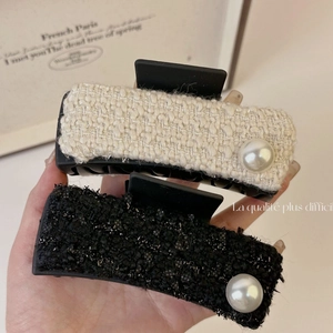 Vintage Tweed Hair Claw Clip Large Faux Artificial Pearl Shark Clip Elegant Fabric Covered Hairpins Women Daily Hair Accessories