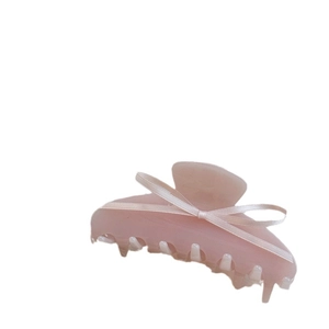 Pinza per capelli in acetato rosa con fiocco in nastro crema, stile balletto elegante