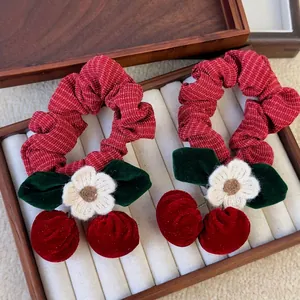 Coleteros de Cuadros Rojos Flor de Punto Colgante de Cereza de Terciopelo Hecho a Mano Dulces Accesorios para el Cabello